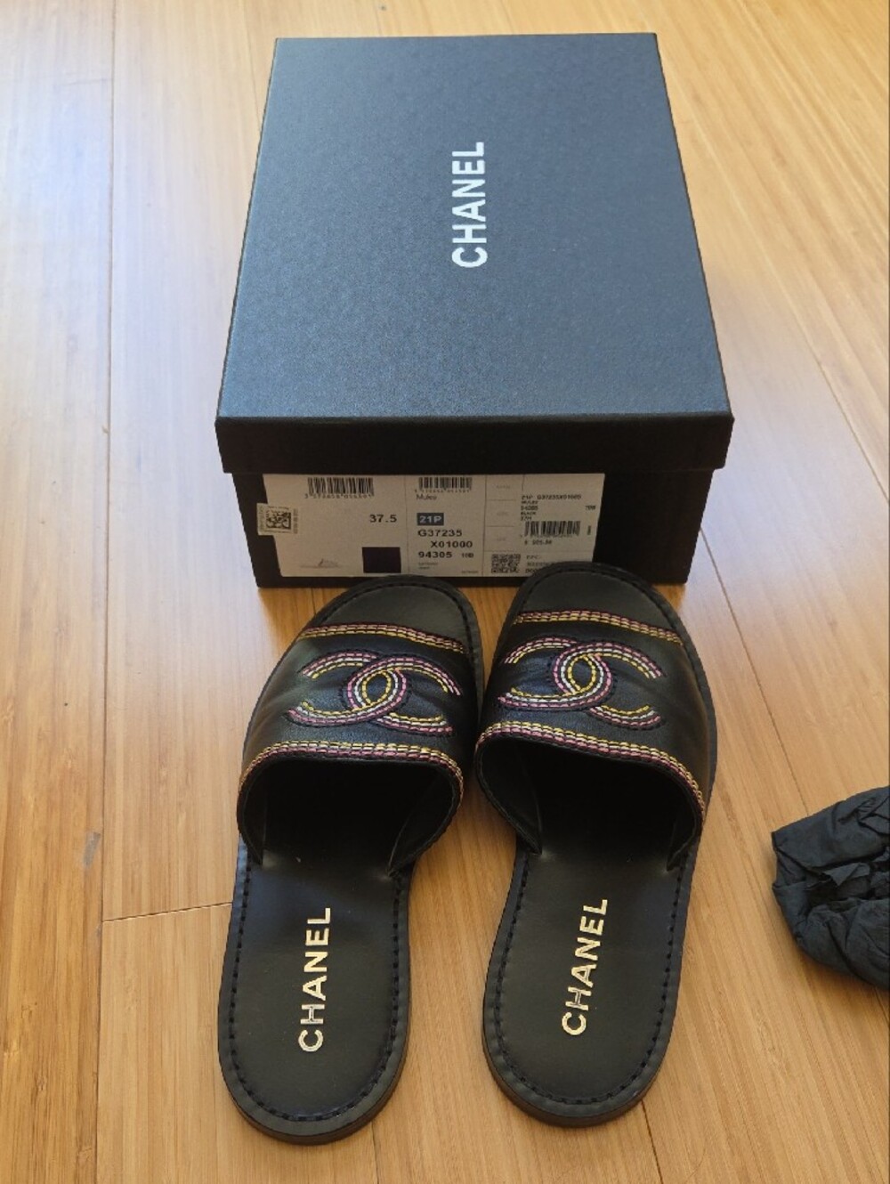CHANEL Black Leather Slide Sandals with Multicolor Braided CC